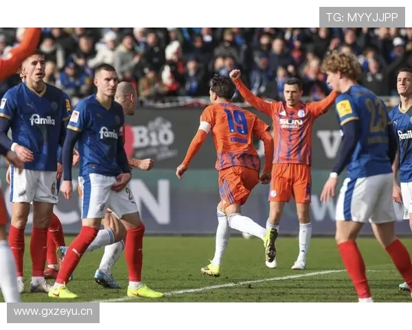 沙尔克主帅战术风格解析：近期带队表现稳健