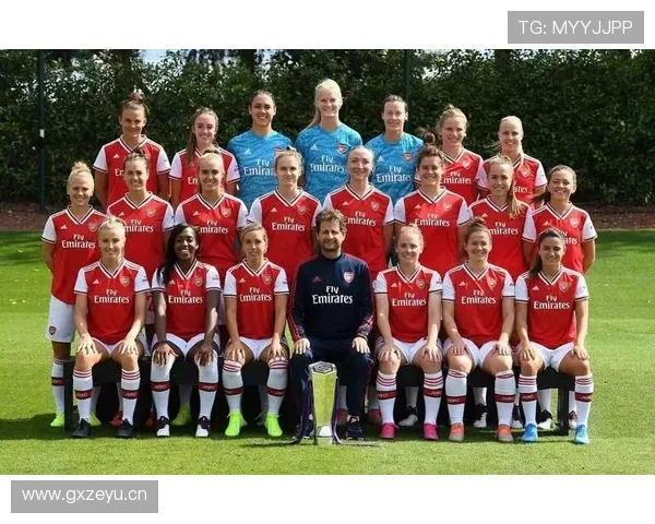 阿森纳球迷抗议俱乐部运营现状